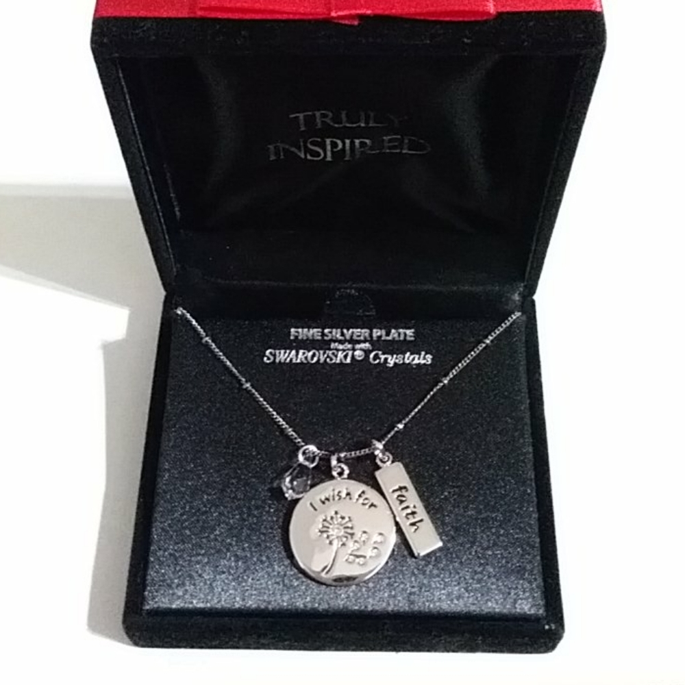 Silver necklace